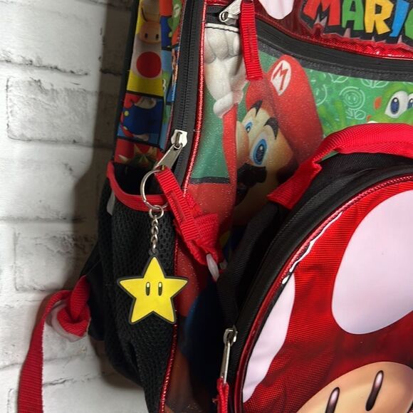 Super Mario Backpack with Detachable Mushroom Lunch Tote 17 inch - Picture 3 of 11